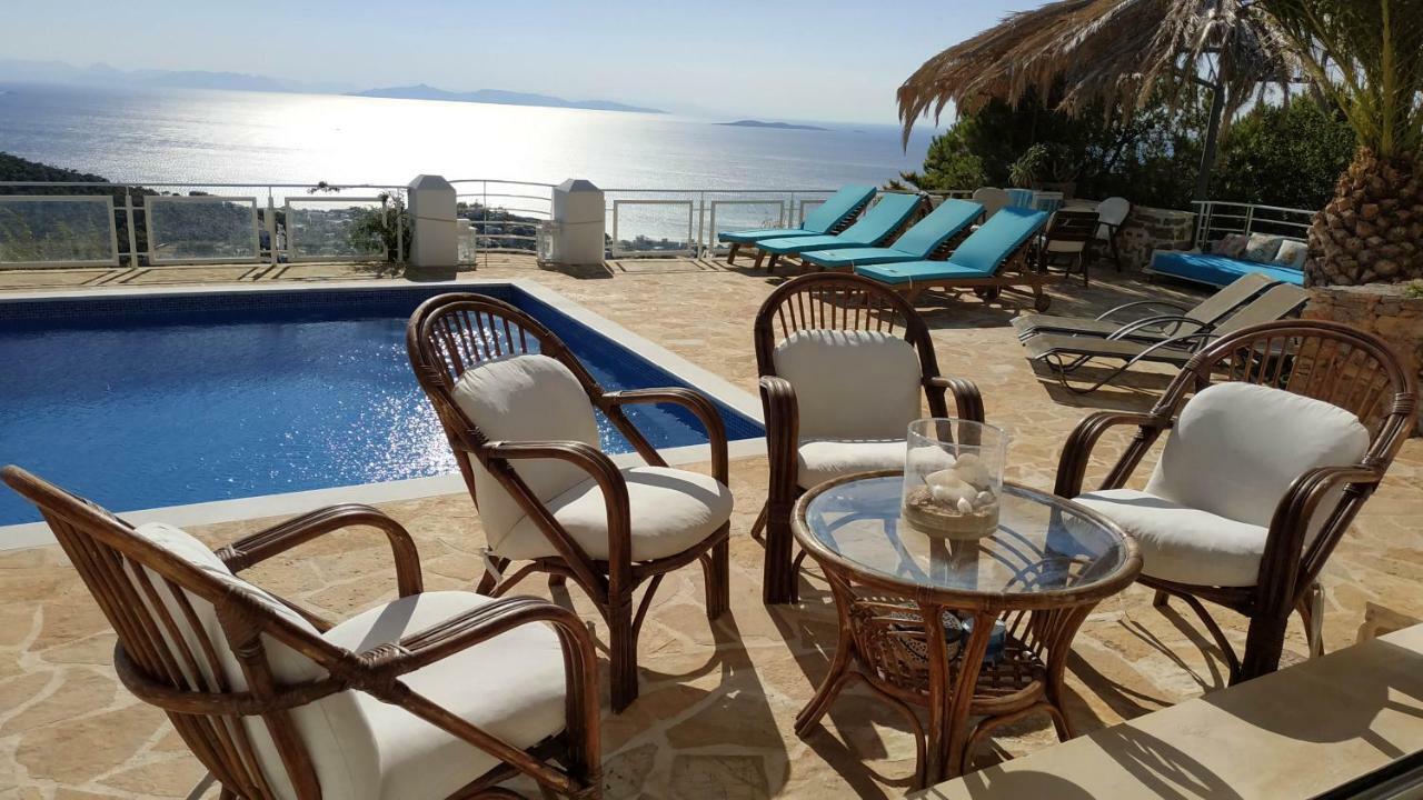 Infinity Blue Suite Saronida Exterior photo